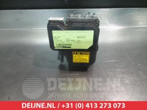 Used ABS pump Lexus LS (F4) 430 4.3 32V VVT-i Price on request offered by V.Deijne Jap.Auto-onderdelen BV