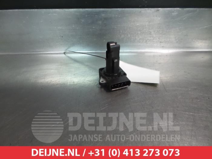 Begagnade Luftflödesmätare Toyota Yaris (P1) 1.4 D-4D Pris € 25,00 Marginaltabell erbjuds av V.Deijne Jap.Auto-onderdelen BV