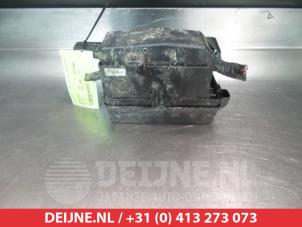 Używane Skrzynka bezpieczników Chevrolet Aveo (250) 1.2 16V Cena € 50,00 Procedura marży oferowane przez V.Deijne Jap.Auto-onderdelen BV