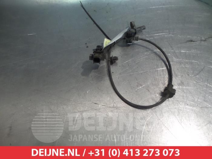 Używane Czujnik ABS Honda Insight (ZE2) 1.3 16V VTEC Cena € 25,00 Procedura marży oferowane przez V.Deijne Jap.Auto-onderdelen BV