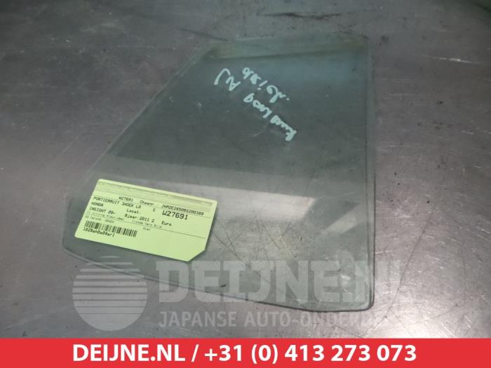 Usados Ventanilla triangular izquierda detrás Honda Insight (ZE2) 1.3 16V VTEC Precio € 25,00 Norma de margen ofrecido por V.Deijne Jap.Auto-onderdelen BV