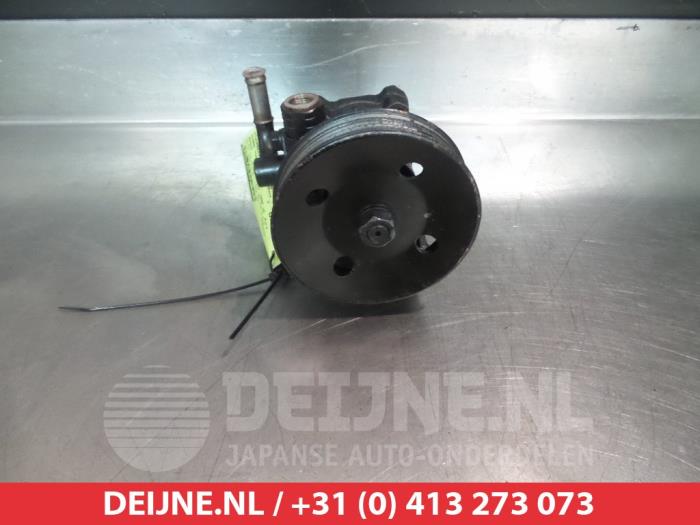 Usagé Pompe de direction Ssang Yong Musso 2.9TD Prix € 76,00 Règlement à la marge proposé par V.Deijne Jap.Auto-onderdelen BV
