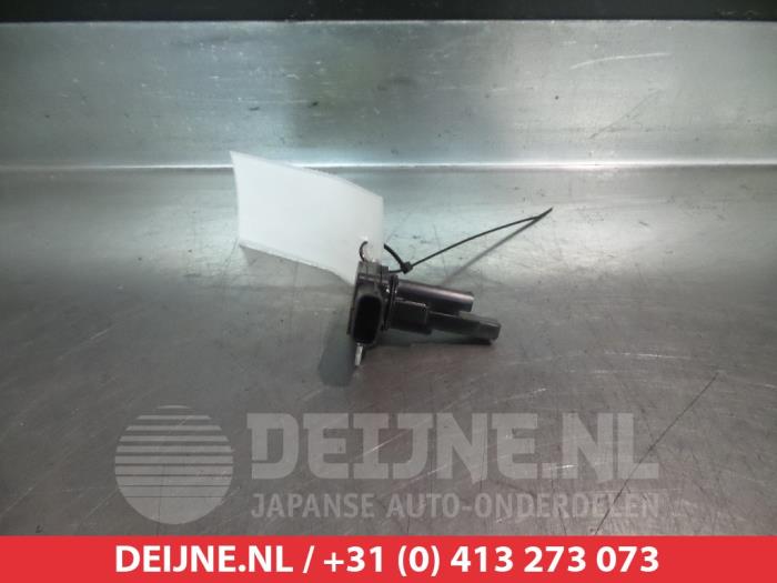 Begagnade Luftflödesmätare Toyota Auris (E15) 1.33 Dual VVT-I 16V Pris € 15,00 Marginaltabell erbjuds av V.Deijne Jap.Auto-onderdelen BV