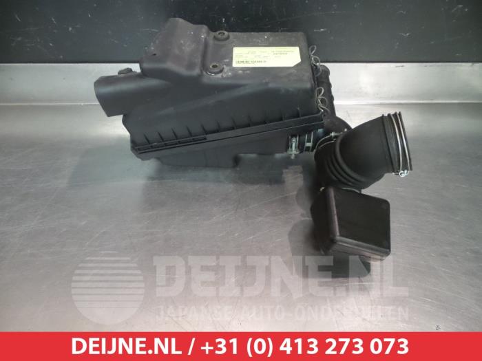 Gebrauchte Luftfiltergehäuse Toyota Avensis (T22) 1.8 16V VVT-i Preis € 35,00 Margenregelung angeboten von V.Deijne Jap.Auto-onderdelen BV