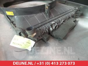 Used Radiator Ssang Yong Rodius 2.7 270 Xdi 20V 4x2 Price on request offered by V.Deijne Jap.Auto-onderdelen BV