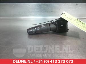 Usagé Commutateur lumière Nissan Almera (N16) 1.5 16V Prix € 25,00 Règlement à la marge proposé par V.Deijne Jap.Auto-onderdelen BV