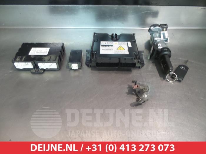 Usagé Ordinateur gestion moteur Mazda 5 (CR19) 2.0 CiDT 16V High Power Prix € 125,00 Règlement à la marge proposé par V.Deijne Jap.Auto-onderdelen BV