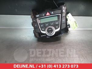 Used Heater control panel Hyundai i30 Wagon (GDHF5) 1.6 CRDi 16V VGT Price € 75,00 Margin scheme offered by V.Deijne Jap.Auto-onderdelen BV