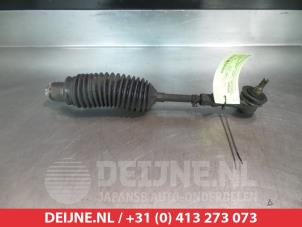 Used Tie rod, right Hyundai Coupe 2.0i 16V Price on request offered by V.Deijne Jap.Auto-onderdelen BV