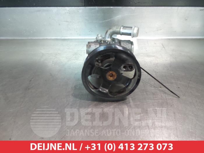Usagé Pompe de direction Mitsubishi Outlander (CW) 2.0 DI-D 16V 4x4 Prix € 35,00 Règlement à la marge proposé par V.Deijne Jap.Auto-onderdelen BV