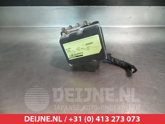 Usagé Pompe ABS Subaru Impreza III (GH/GR) 2.0D AWD Prix € 35,00 Règlement à la marge proposé par V.Deijne Jap.Auto-onderdelen BV