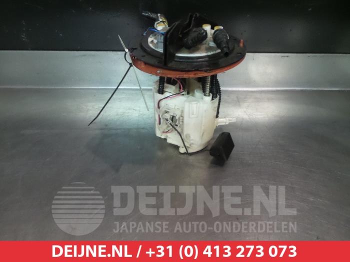 Usagé Pompe à carburant Subaru Impreza III (GH/GR) 2.0D AWD Prix € 50,00 Règlement à la marge proposé par V.Deijne Jap.Auto-onderdelen BV