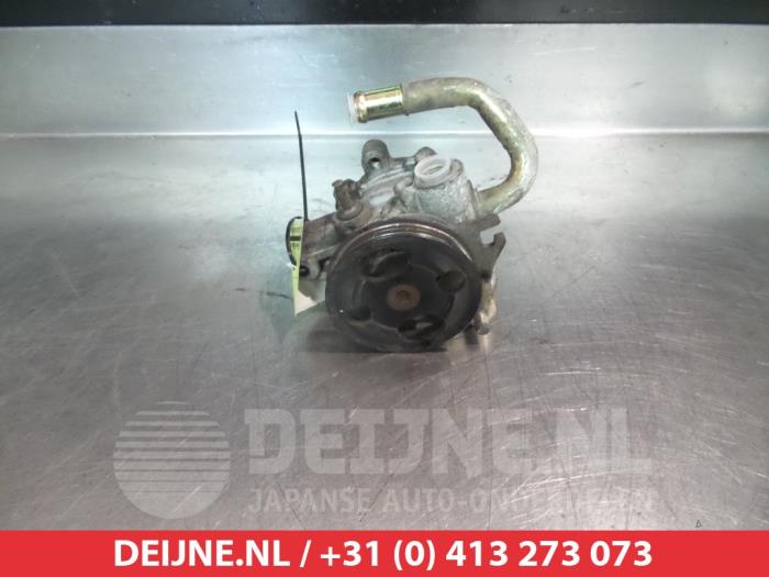 Usagé Pompe direction assistée Daihatsu Move (L9) 1.0 12V Prix € 25,00 Règlement à la marge proposé par V.Deijne Jap.Auto-onderdelen BV