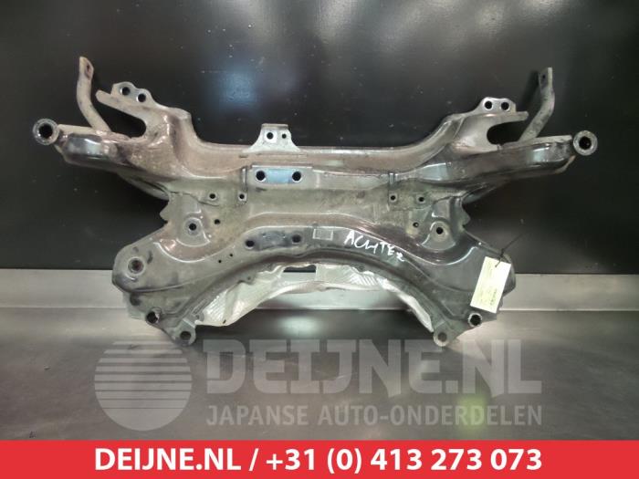 Usados Subchasis Toyota Verso 1.6 D-4D 16V Precio € 100,00 Norma de margen ofrecido por V.Deijne Jap.Auto-onderdelen BV