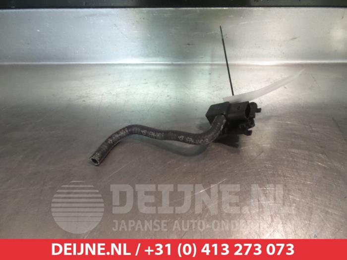 Used Particulate filter sensor Toyota Verso 1.6 D-4D 16V Price € 25,00 Margin scheme offered by V.Deijne Jap.Auto-onderdelen BV
