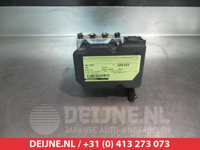 Begagnade ABS-pump Kia Rio III (UB) 1.2 CVVT 16V Pris € 35,00 Marginaltabell erbjuds av V.Deijne Jap.Auto-onderdelen BV