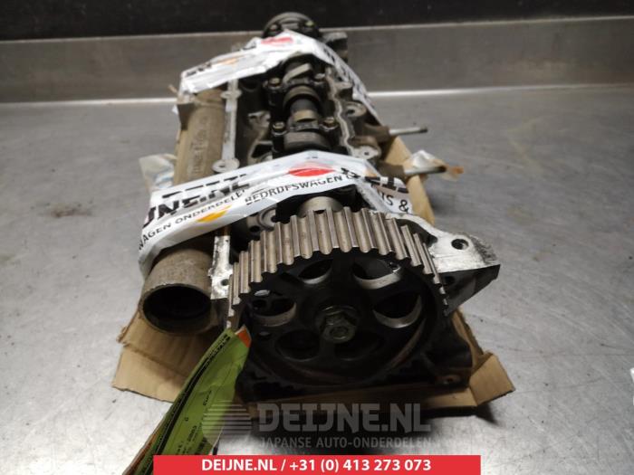 Usagé Culasse Nissan Almera Prix € 50,00 Règlement à la marge proposé par V.Deijne Jap.Auto-onderdelen BV