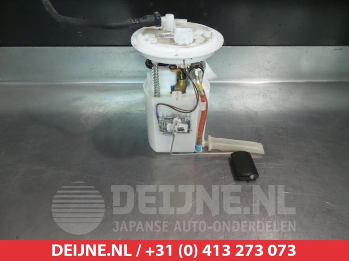 Usagé Pompe d'injection Hyundai i30 (GDHB5) 1.4 16V Prix € 75,00 Règlement à la marge proposé par V.Deijne Jap.Auto-onderdelen BV