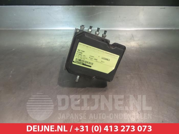 Usagé Bloc ABS Nissan X-Trail (T31) 2.0 XE,SE,LE dCi 16V 4x2 Prix € 150,00 Règlement à la marge proposé par V.Deijne Jap.Auto-onderdelen BV