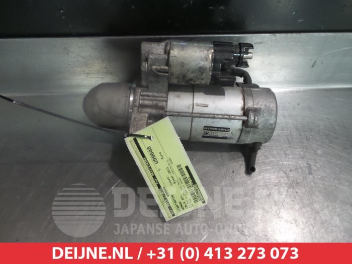 Used Starter Honda CR-V (RE/RM) 2.2 i-DTEC 16V 4x4 Price € 35,00 Margin scheme offered by V.Deijne Jap.Auto-onderdelen BV