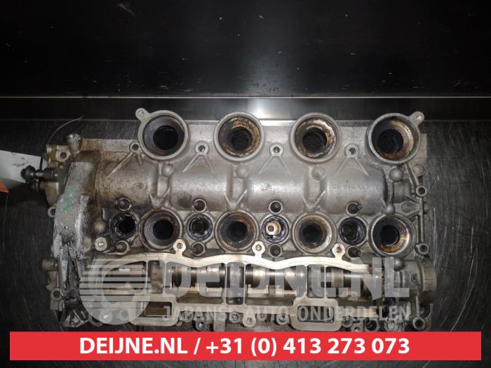 Begagnade Topplock Mazda 3 Sport (BK) 1.6 CiTD 16V Pris € 150,00 Marginaltabell erbjuds av V.Deijne Jap.Auto-onderdelen BV