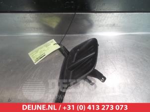 Used Bumper grille Kia Venga 1.6 CVVT 16V Price on request offered by V.Deijne Jap.Auto-onderdelen BV