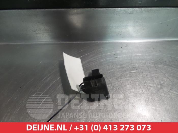 Begagnade Luftflödesmätare Toyota Hilux III 2.5 D4-D 100 16V 4x4 Pris € 25,00 Marginaltabell erbjuds av V.Deijne Jap.Auto-onderdelen BV