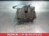 Etrier de frein (pince) avant droit d'un Suzuki Grand Vitara II (JT), 2005 2.0 16V, SUV, Essence, 1.995cc, 103kW (140pk), 4x4, J20A, 2005-10 / 2015-02, JTD54 2007