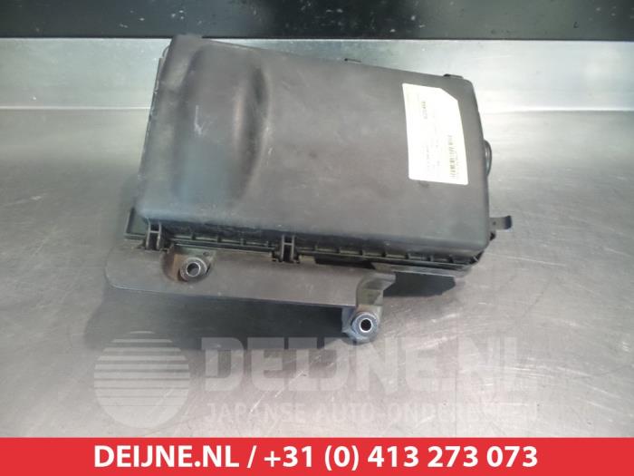 Begagnade Luftfilterhus Toyota Prius (NHW20) 1.5 16V Pris € 35,00 Marginaltabell erbjuds av V.Deijne Jap.Auto-onderdelen BV