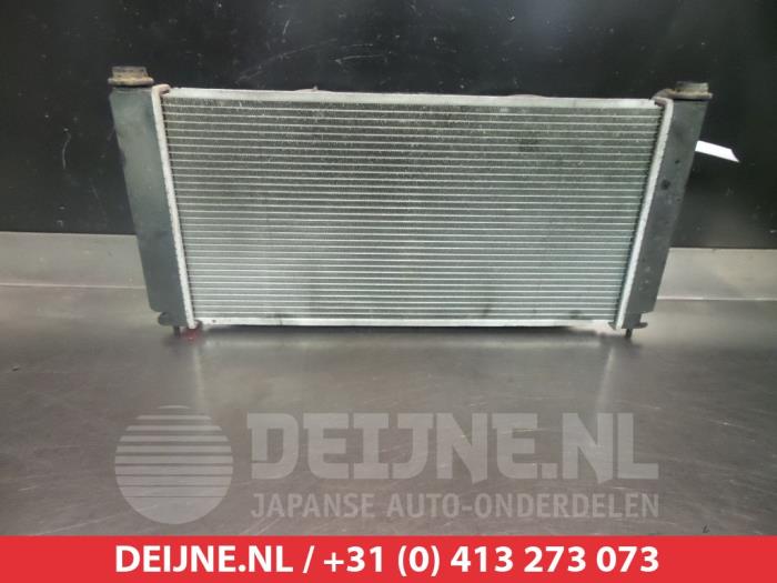 Usagé Radiateur Toyota Celica (ZZT230/231) 1.8 16V VVTL-i TS Prix € 25,00 Règlement à la marge proposé par V.Deijne Jap.Auto-onderdelen BV