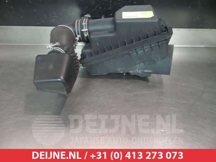 Begagnade Luftfilterhus Toyota Avensis (T22) 1.6 16V VVT-i Pris € 40,00 Marginaltabell erbjuds av V.Deijne Jap.Auto-onderdelen BV