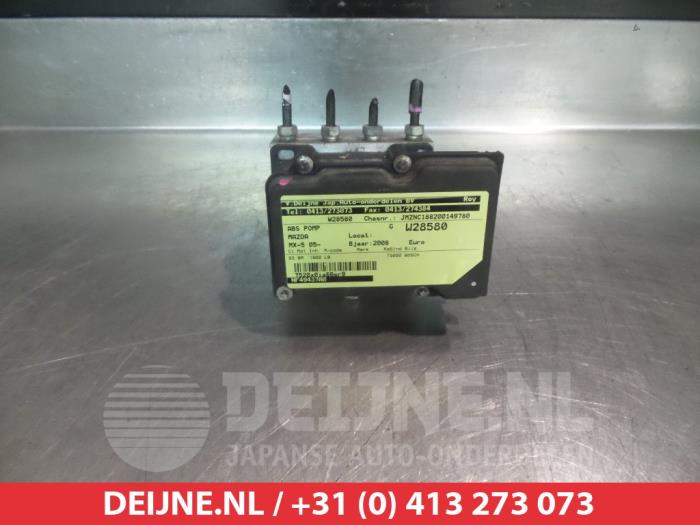 Używane Pompa ABS Mazda MX-5 (NC) 1.8i 16V Cena € 150,00 Procedura marży oferowane przez V.Deijne Jap.Auto-onderdelen BV