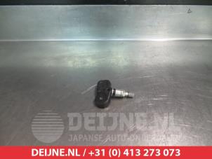 Used Tyre pressure sensor Nissan Juke (F15) 1.6 16V Price € 25,00 Margin scheme offered by V.Deijne Jap.Auto-onderdelen BV