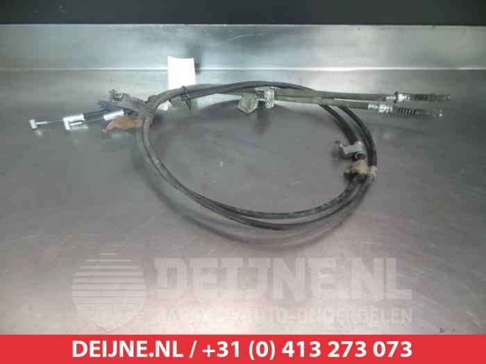 Usagé Câble frein à main Honda Civic (FK1/2/3) 1.8i VTEC 16V Prix € 35,00 Règlement à la marge proposé par V.Deijne Jap.Auto-onderdelen BV