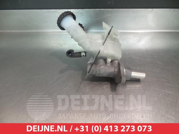 Gebrauchte Hauptbremszylinder Mitsubishi Outlander (CW) 2.4 16V Mivec 4x2 Preis € 35,00 Margenregelung angeboten von V.Deijne Jap.Auto-onderdelen BV