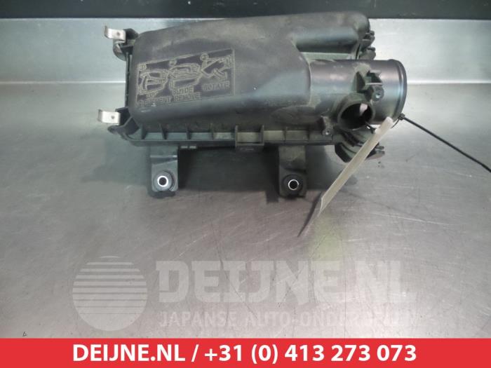 Begagnade Luftfilterhus Subaru Trezia 1.33 16V Dual VVT-I Pris € 50,00 Marginaltabell erbjuds av V.Deijne Jap.Auto-onderdelen BV