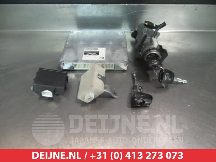 Used Engine management computer Toyota Avensis Price € 125,00 Margin scheme offered by V.Deijne Jap.Auto-onderdelen BV