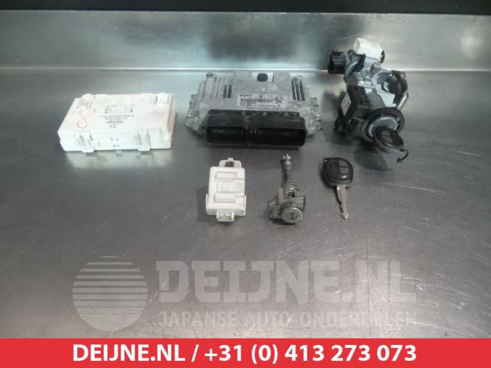 Used Engine management computer Suzuki SX4 (EY/GY) 1.9 DDiS Price € 75,00 Margin scheme offered by V.Deijne Jap.Auto-onderdelen BV