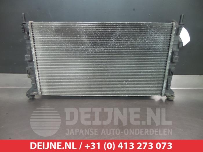 Gebrauchte Kühler Mazda 3 (BK12) 1.6 CiTD 16V Preis € 25,00 Margenregelung angeboten von V.Deijne Jap.Auto-onderdelen BV