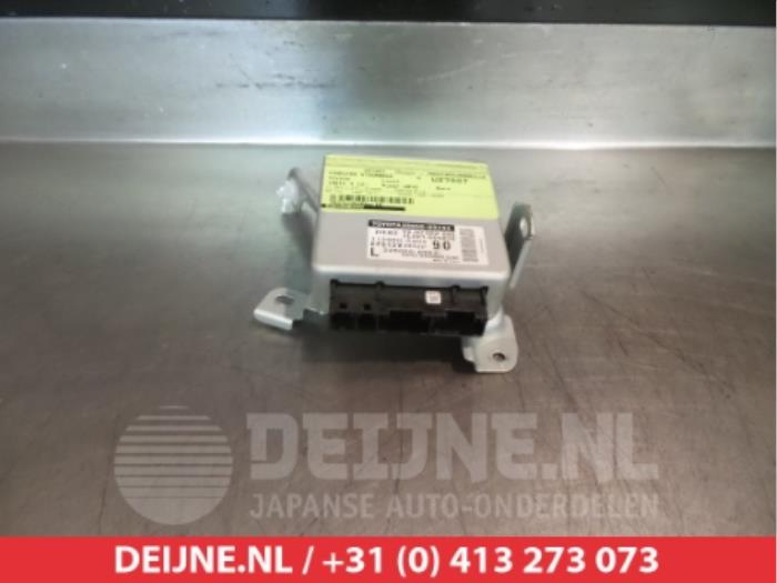 Used Power steering computer Toyota Yaris III (P13) 1.33 16V Dual VVT-I Price € 75,00 Margin scheme offered by V.Deijne Jap.Auto-onderdelen BV