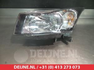 Used Headlight, left Chevrolet Cruze 1.8 16V VVT Price € 100,00 Margin scheme offered by V.Deijne Jap.Auto-onderdelen BV
