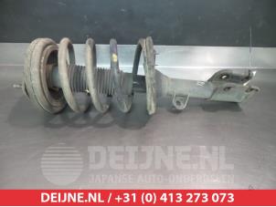 Used Front shock absorber rod, right Hyundai Santa Fe II (CM) 2.7 V6 24V 4x2 Price € 50,00 Margin scheme offered by V.Deijne Jap.Auto-onderdelen BV
