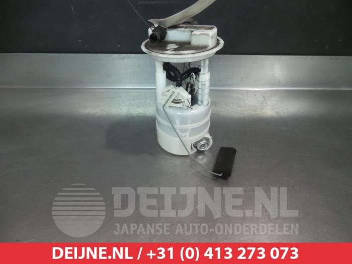 Pompe d'injection d'un Nissan Juke (F15)  2011