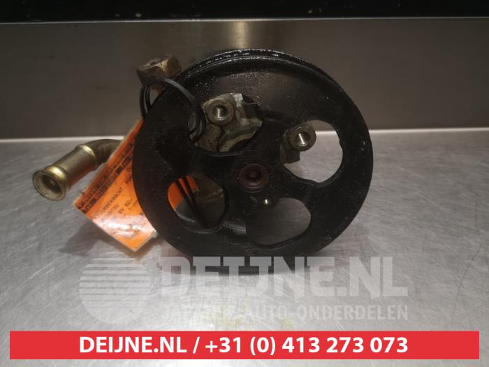 Usagé Pompe de direction Daihatsu YRV (M2) 1.3 16V DVVT Prix € 25,00 Règlement à la marge proposé par V.Deijne Jap.Auto-onderdelen BV