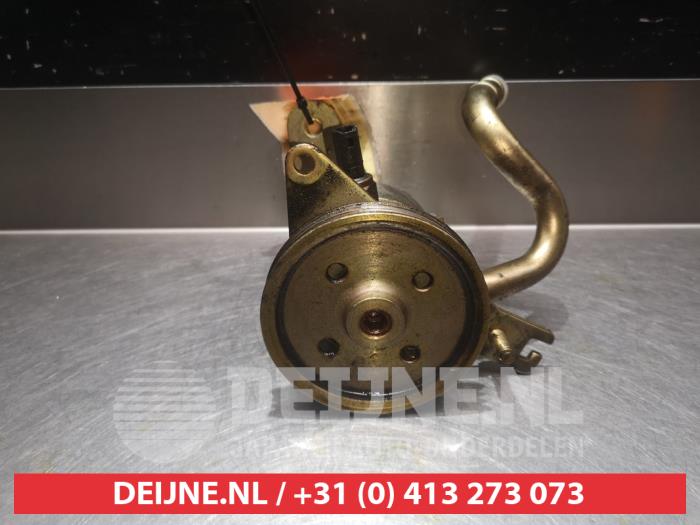 Usagé Pompe de direction Daihatsu Copen 0.7 Turbo 16V Prix € 25,00 Règlement à la marge proposé par V.Deijne Jap.Auto-onderdelen BV