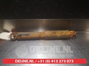 Used Rear shock absorber, right Daihatsu Hijet (S84/85) 1000 Price on request offered by V.Deijne Jap.Auto-onderdelen BV