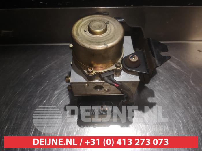 Begagnade ABS-pump Honda Logo (GA33) 1.3 Pris € 35,00 Marginaltabell erbjuds av V.Deijne Jap.Auto-onderdelen BV