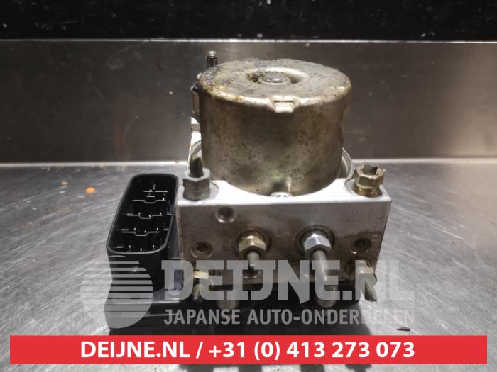 Pompe ABS d'un Daihatsu Cuore (L251/271/276) 1.0 12V DVVT 2005
