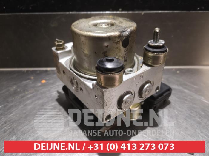 Pompe ABS d'un Daihatsu Cuore (L251/271/276) 1.0 12V DVVT 2005
