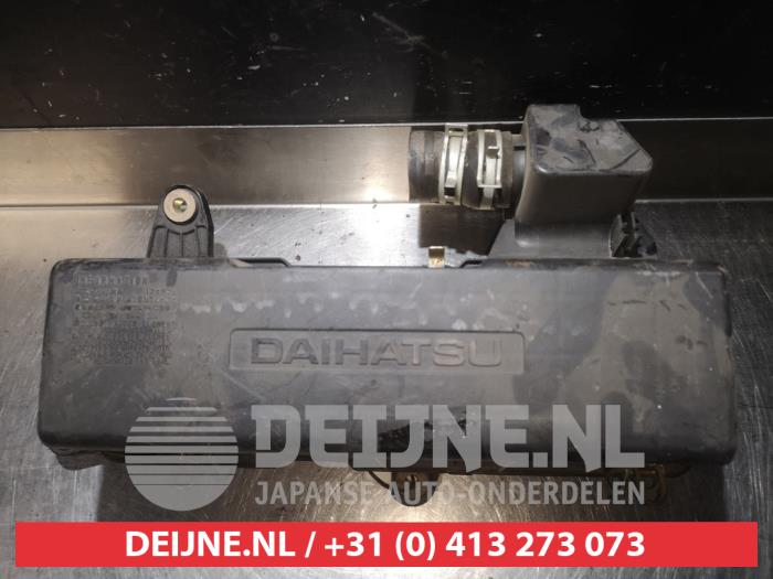 Begagnade Luftfilterhus Daihatsu Move (L9) 850 Pris € 25,00 Marginaltabell erbjuds av V.Deijne Jap.Auto-onderdelen BV